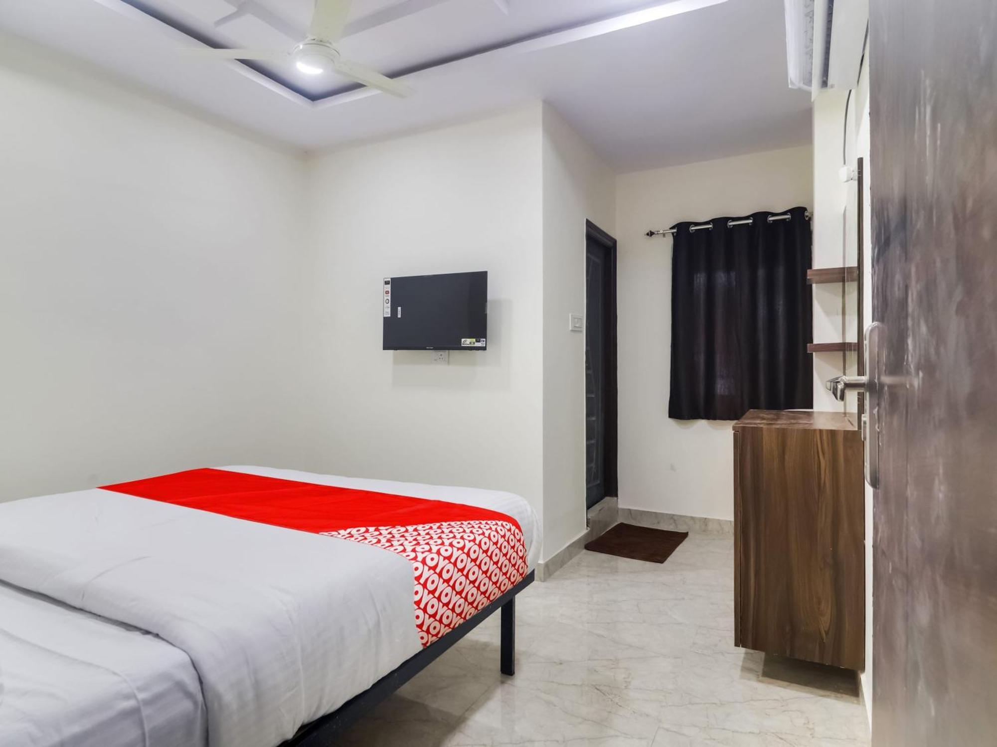 Hotel O Red Stone Hotels 海得拉巴 外观 照片