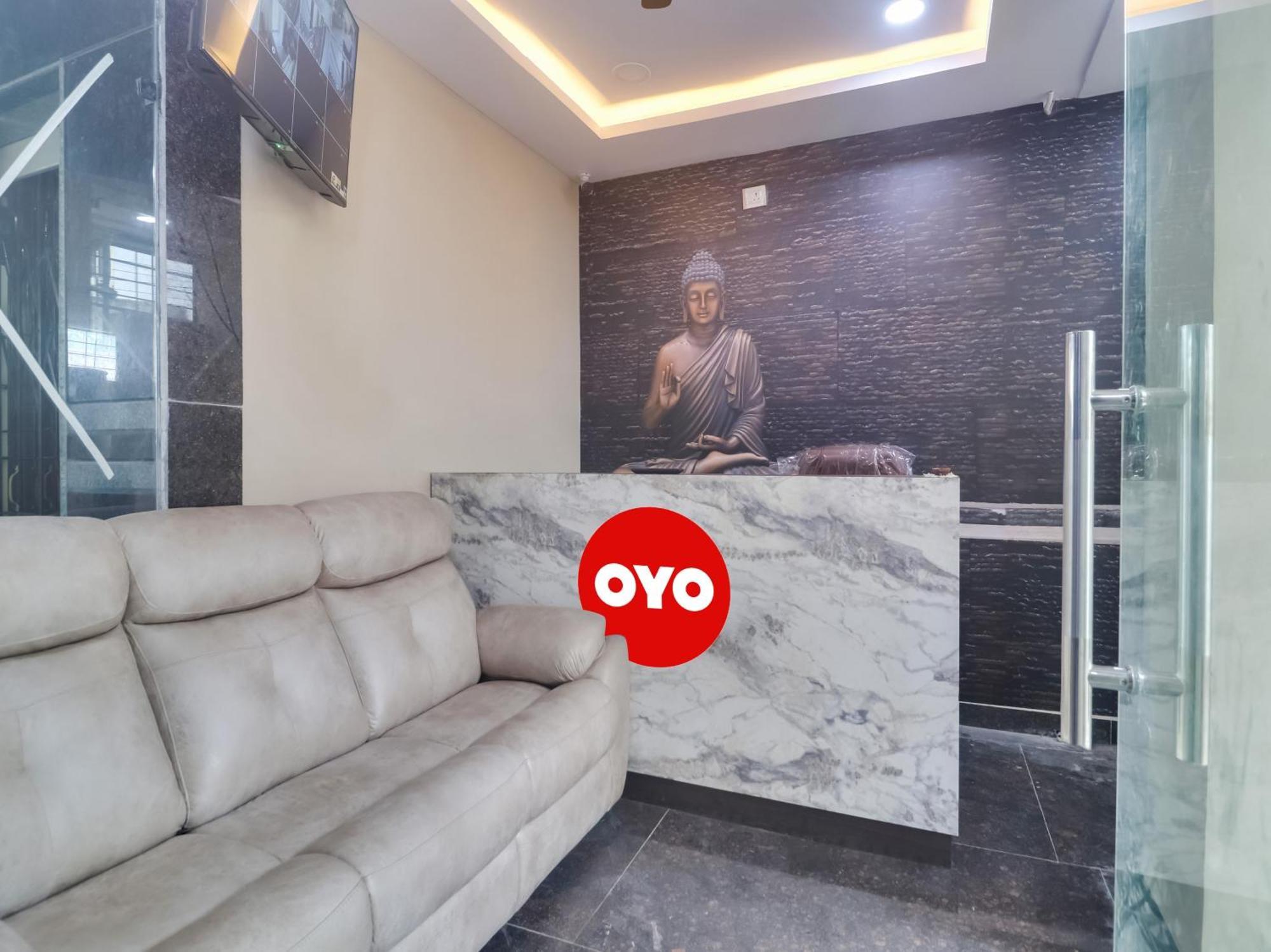 Hotel O Red Stone Hotels 海得拉巴 外观 照片