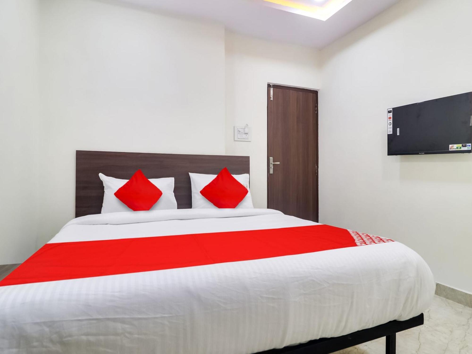 Hotel O Red Stone Hotels 海得拉巴 外观 照片