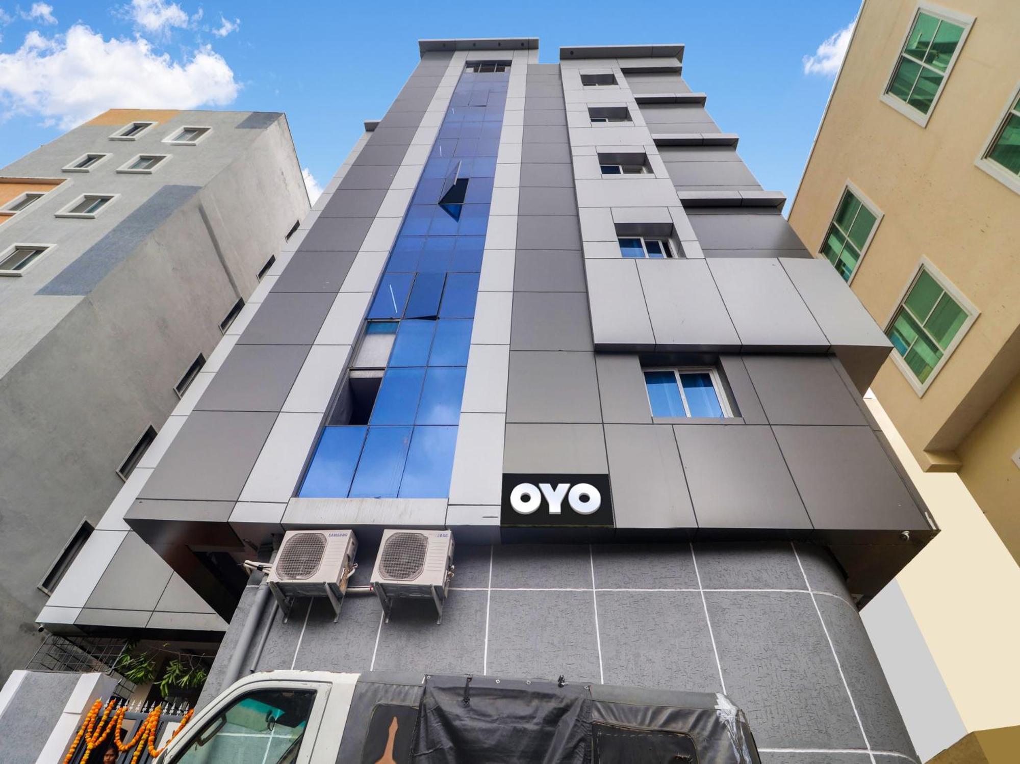 Hotel O Red Stone Hotels 海得拉巴 外观 照片